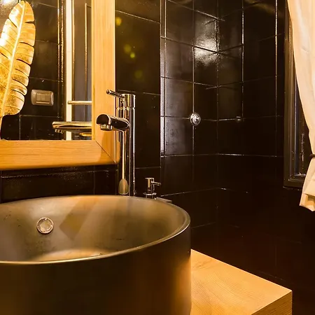 Pantheon Luxury Gold Apartamento